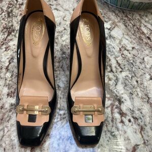 Tod's Black and Cream Patent Leather 4 inch Heeled Shoes